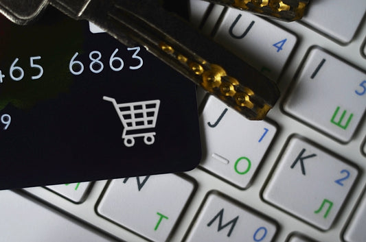 Online Alışverişte Güvenlik: Kişisel Verileriniz Nasıl Korunur?