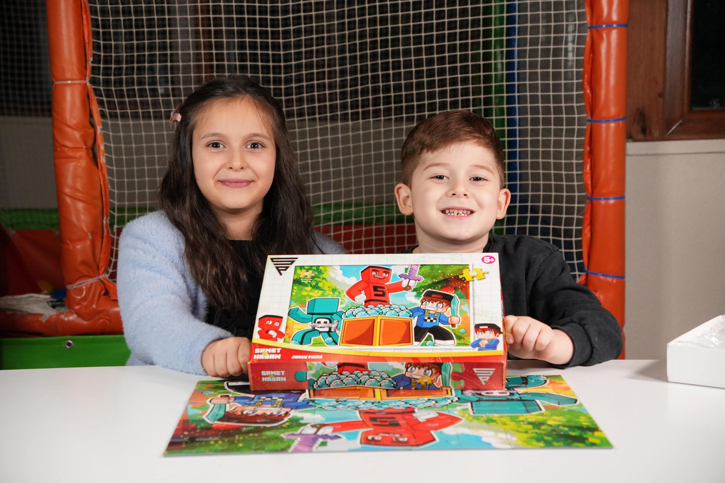 50 Parça Puzzle Samet Parlak ve Ekibi Elmas Hazinesi Buluyor